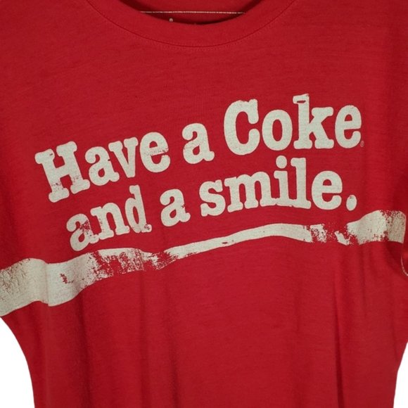 Coca Cola Shirt Graphic Sustainable Recycled Smile Red Adult M-L Juniors - Picture 3 of 6